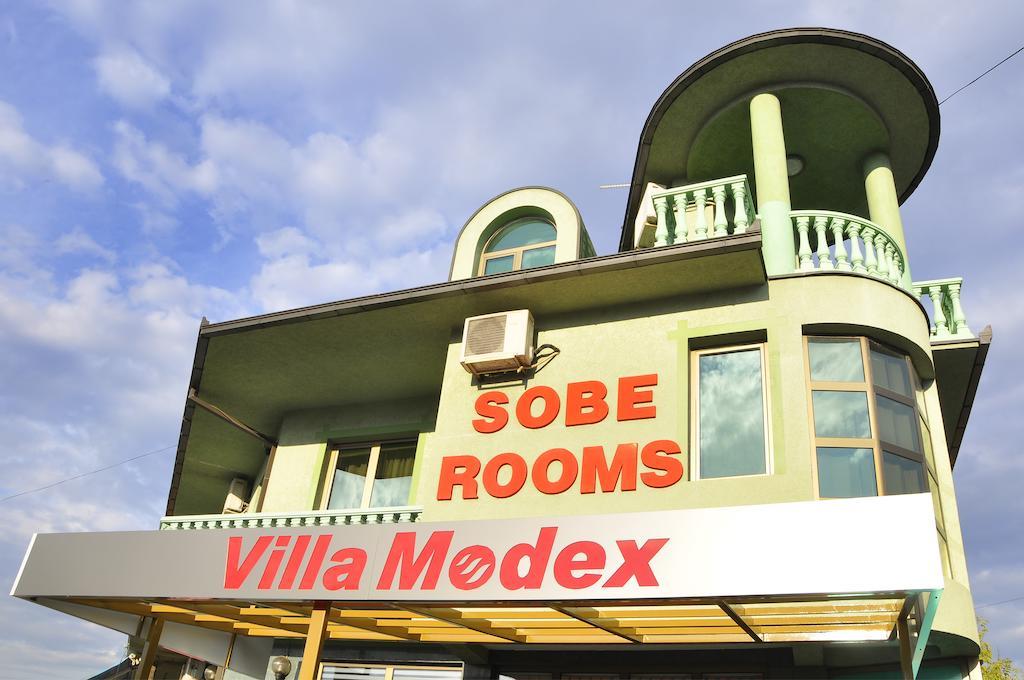 Guesthouse Villa Modex Парасин Экстерьер фото