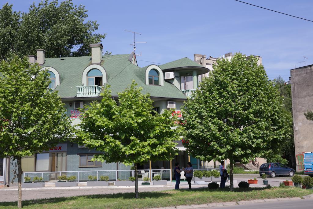 Guesthouse Villa Modex Парасин Экстерьер фото