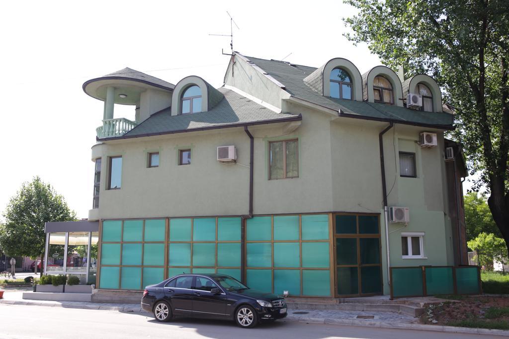Guesthouse Villa Modex Парасин Экстерьер фото
